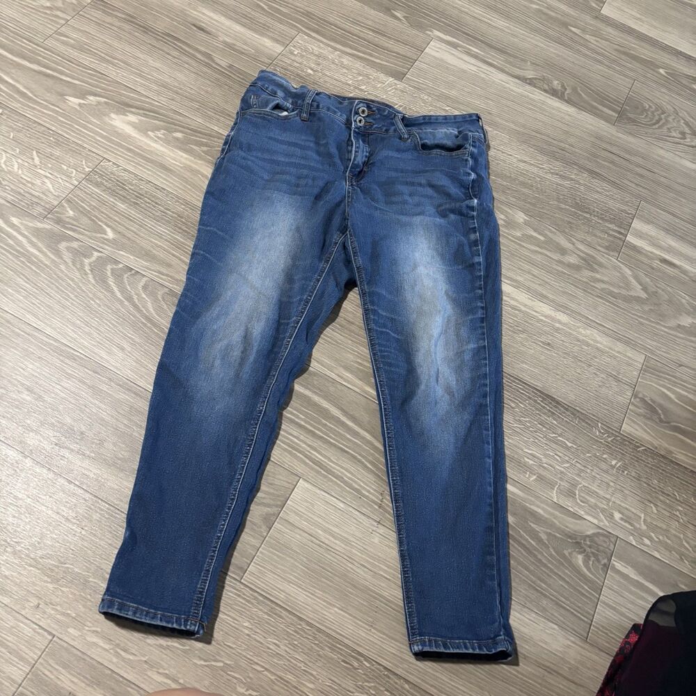 Hydraulic "Nolita" Mid Rise Curvy Super Skinny Jeans Size 14W